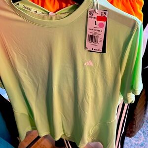 Adidas Size Large Women’s Lime Green Training Tee D4T $40